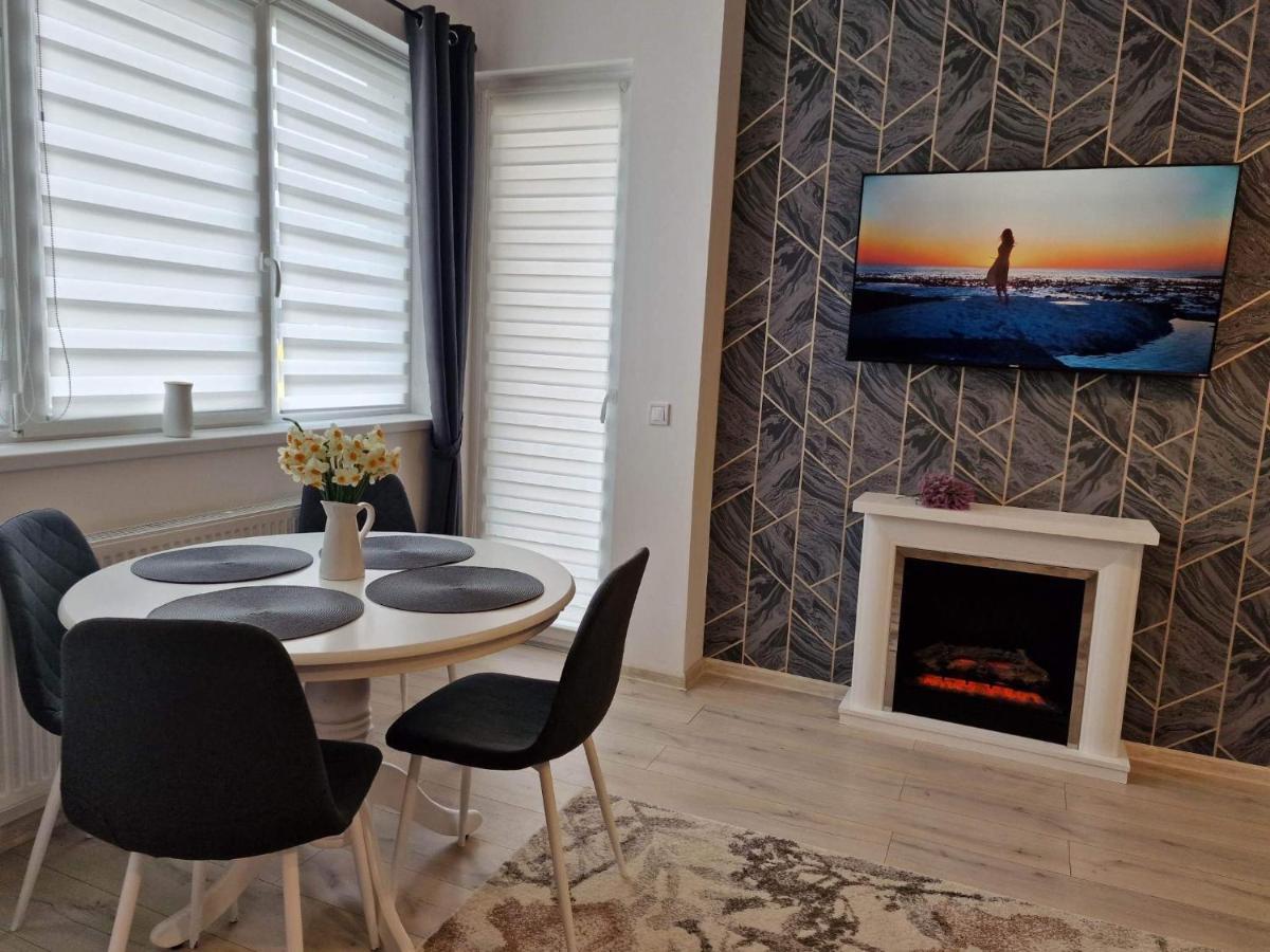 Cozy Corner Apartment Brasov Luaran gambar